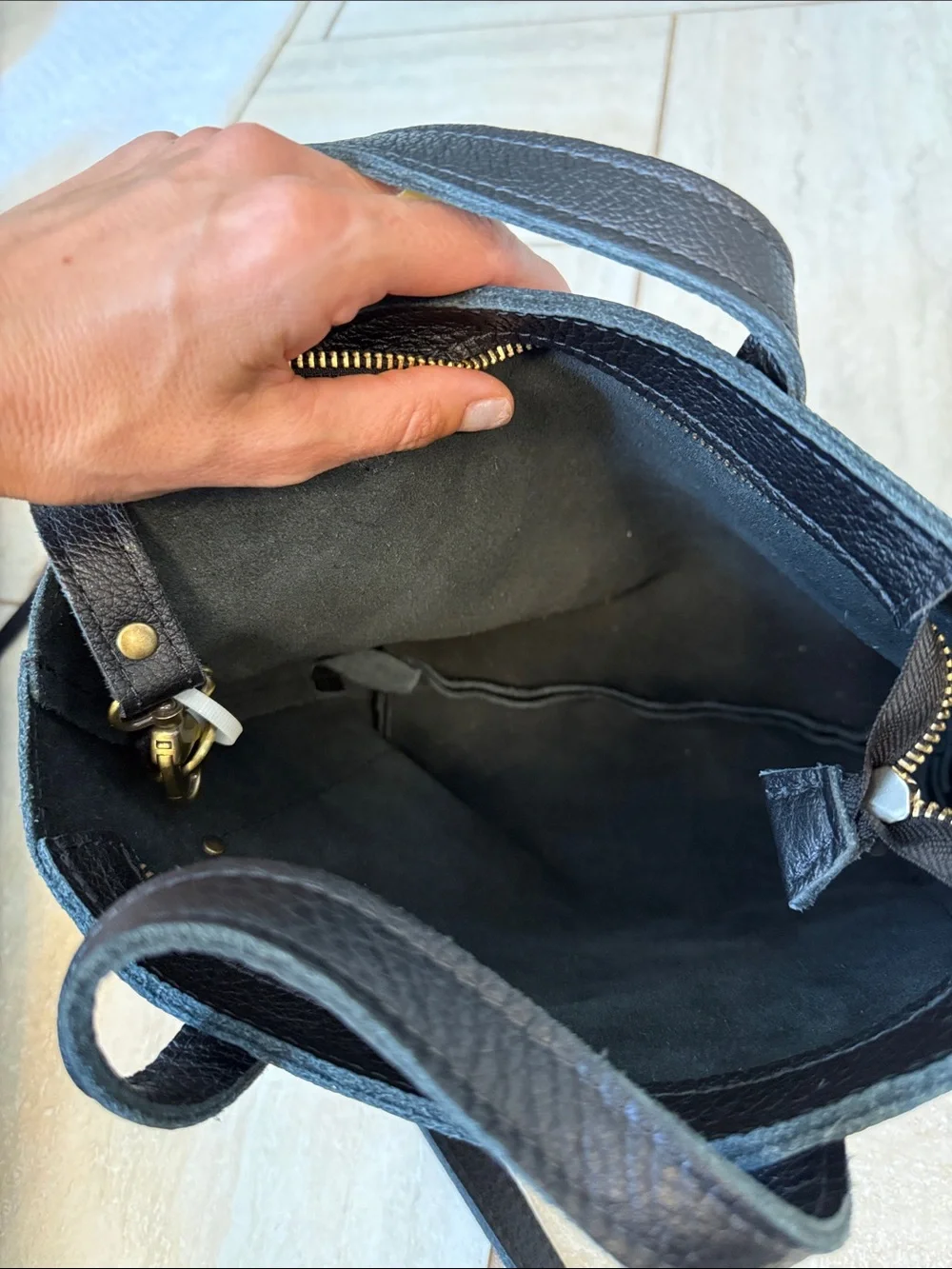 Portland Leather Goods Mini Zippered Crossbody Tote Pebbled - Picture 12 of 16
